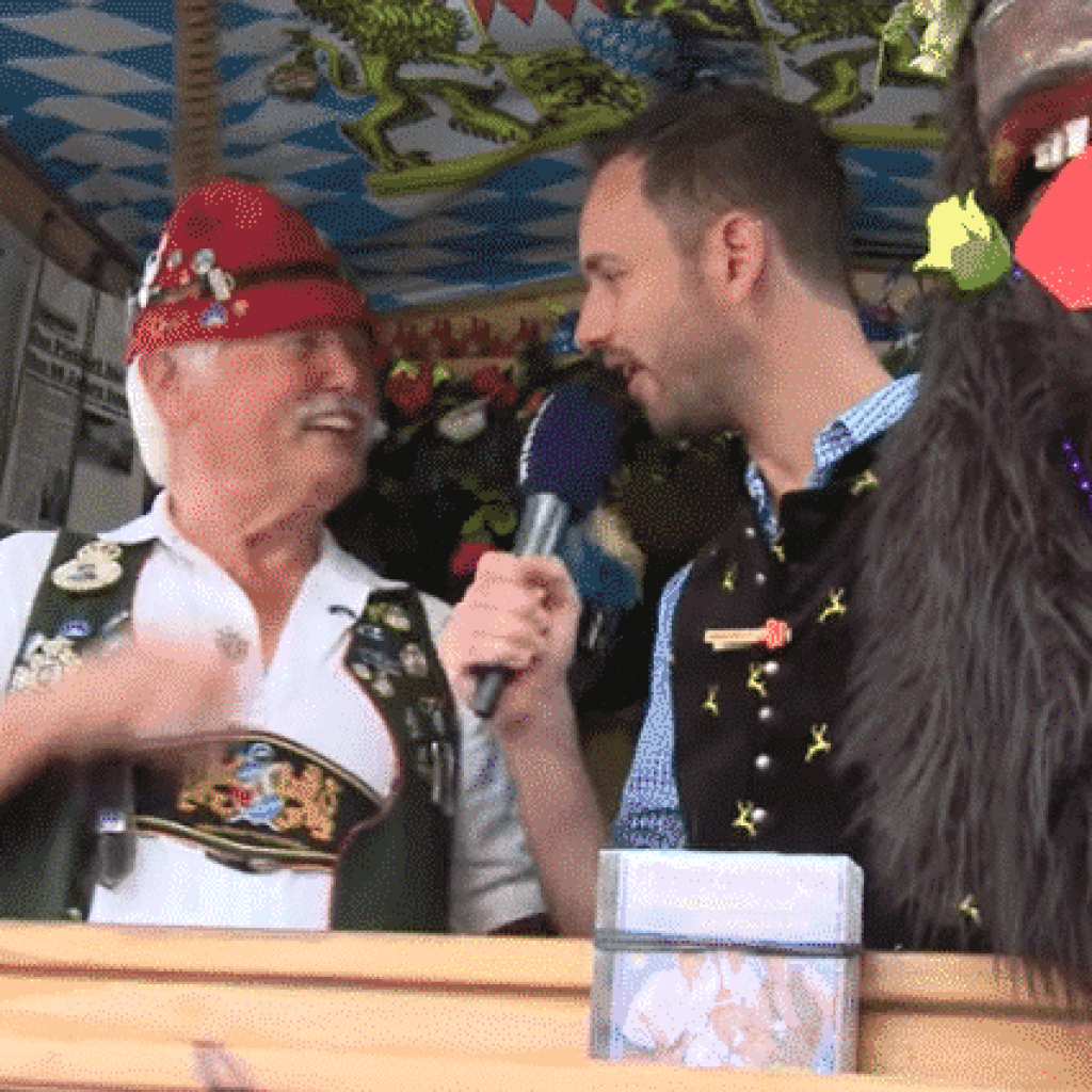 Vogelpfeifer auf der Wiesn